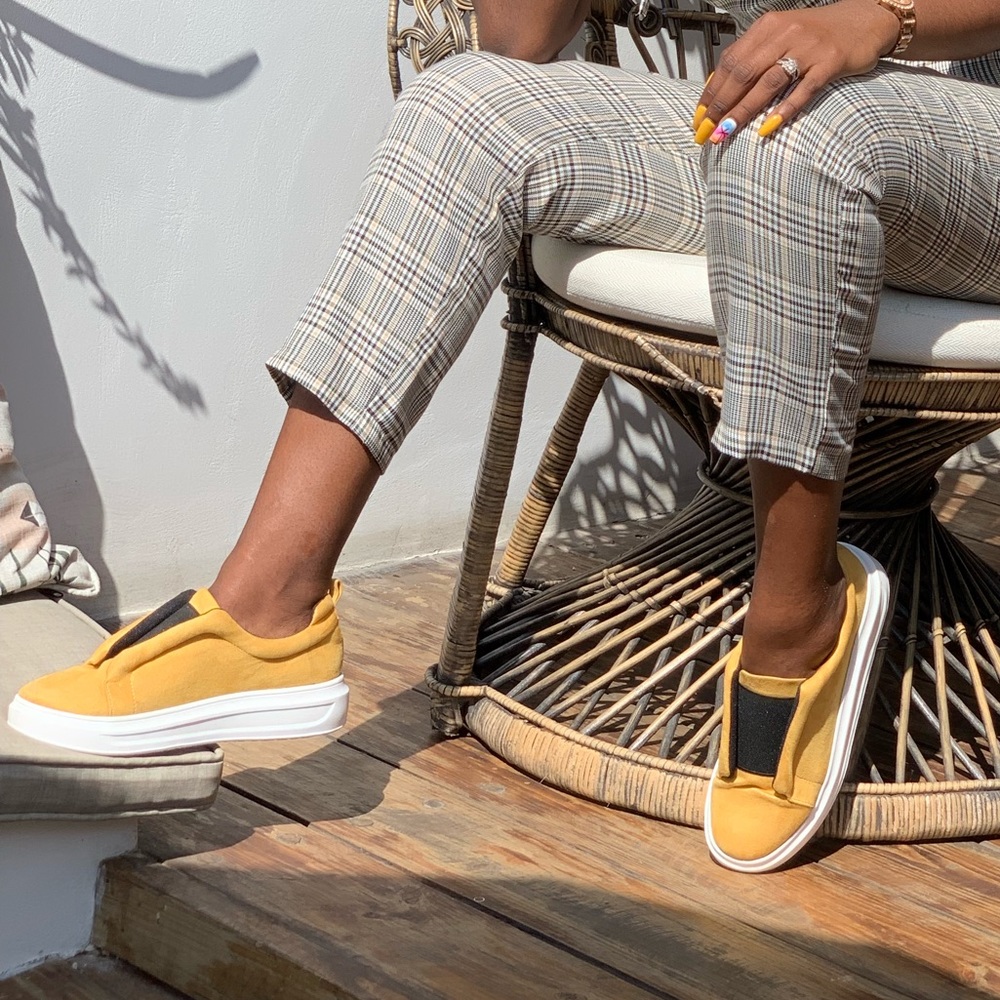 Sneakers